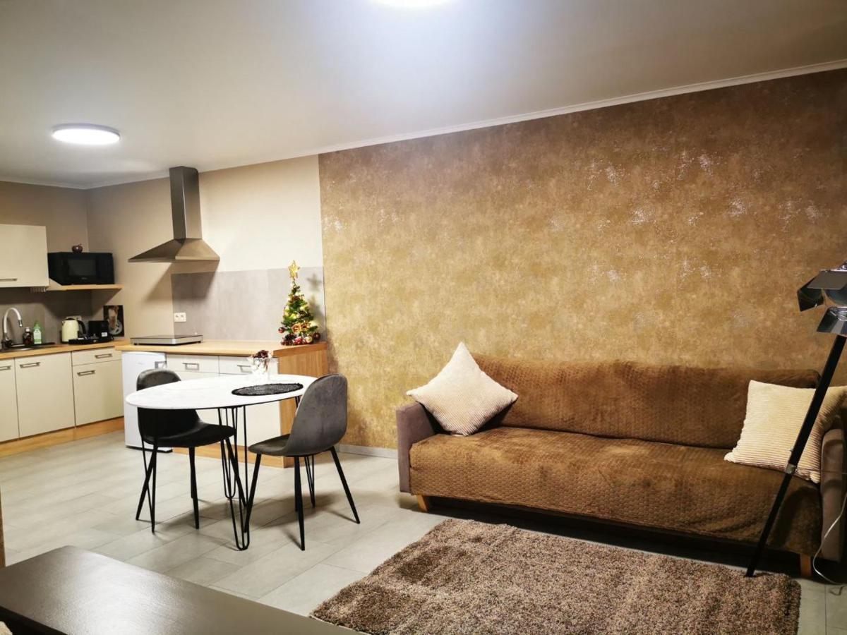 Studio Les Champs Baelen Exterior photo